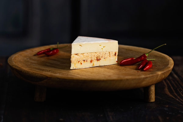 Gefüllter Brie mit Chili